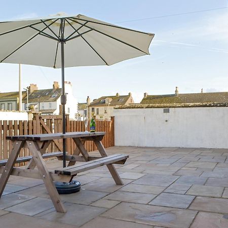 Porthole Cottage Allonby Exterior photo