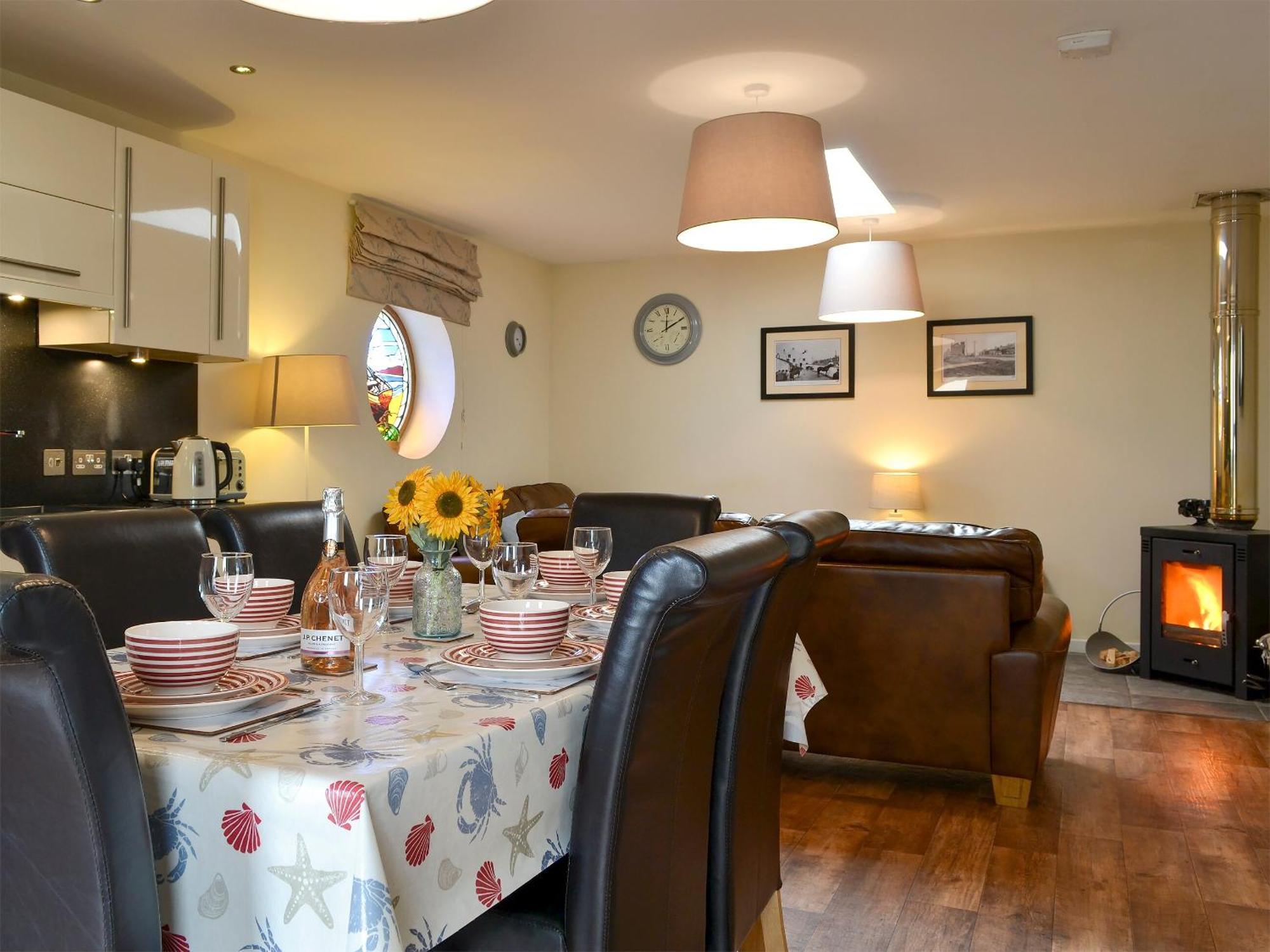 Porthole Cottage Allonby Exterior photo