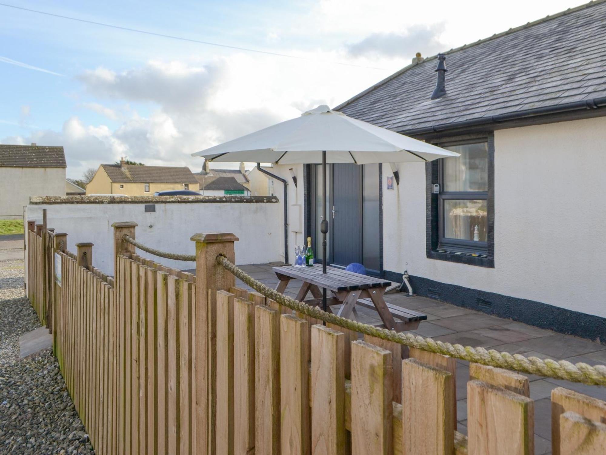 Porthole Cottage Allonby Exterior photo